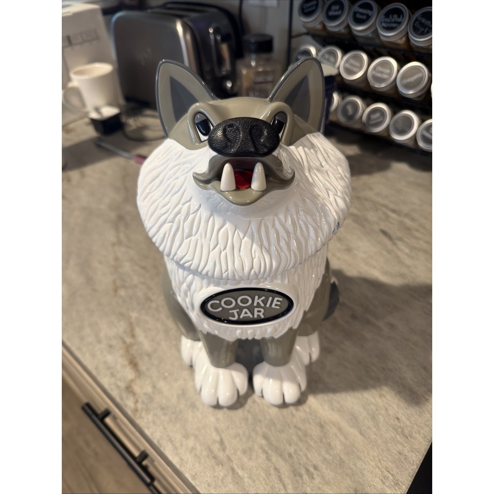 Vtg 1998 Fun-Damental Too plastic Howling Wolf Cookie Jar Works